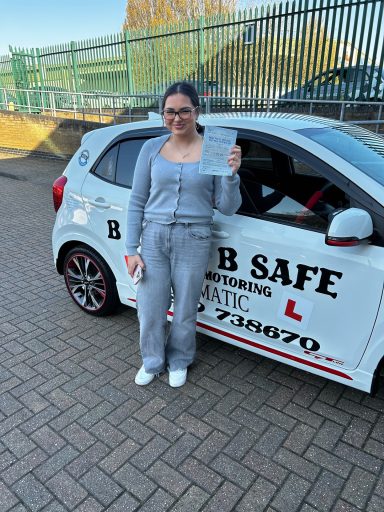 Maryam Passed her driving test with her 1st attempt 19th March 2026 Sidcup Test Centre