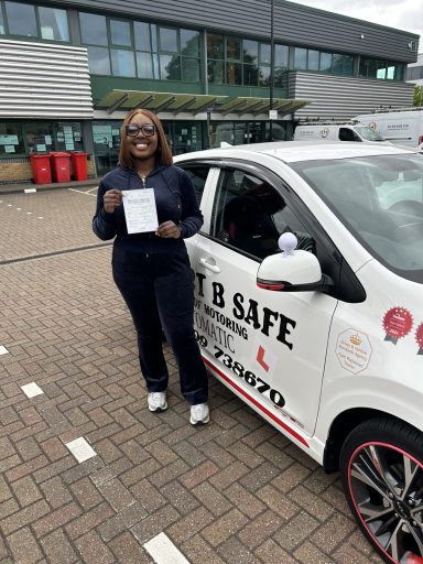 Teni Passed her driving test at Sidcup at 3.02pm slot with her 1st time and with 1 minor only 6th May 2025